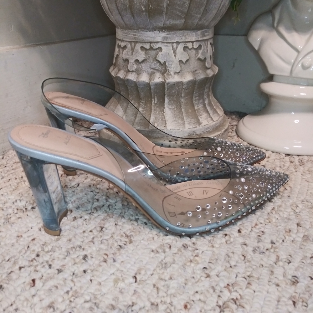 Disney x Aldo Strike Twelve Cinderella Glass Slipper Rhinestone/Pearl Heels - Picture 2 of 11